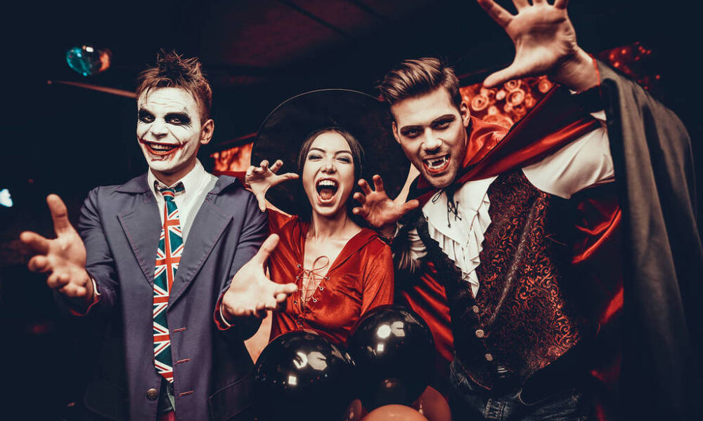creative-halloween-costumes-for-all-ages